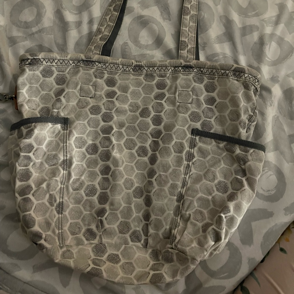 Tote